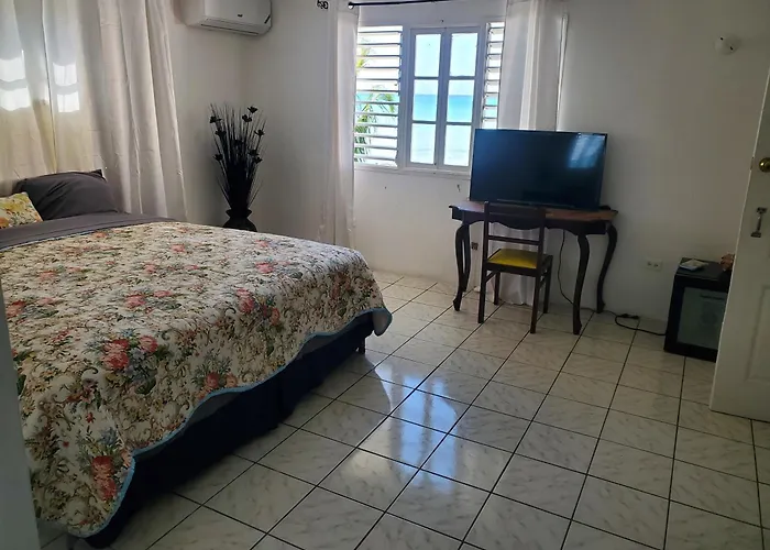 Bed & Breakfast Evelin's On The *
